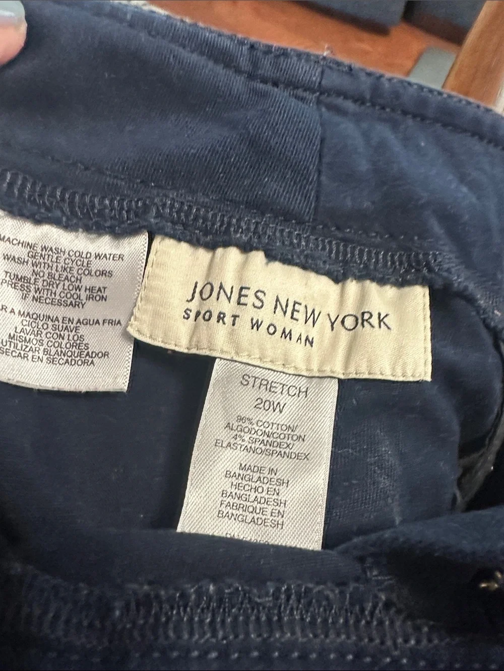 Jones New York Navy Stretch Zip-Front Pants - Picture 2 of 4